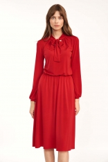 Wygodna Midi Sukienka z Fontaziem - Czerwona