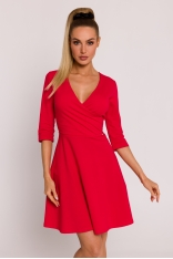 Czerwona Mini Sukienka z Dekoltem i Zakładkami