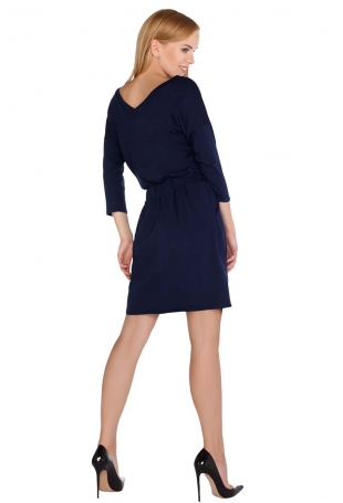 Granatowa Dzianinowa Sukienka w Serek Wiązana w Pasie