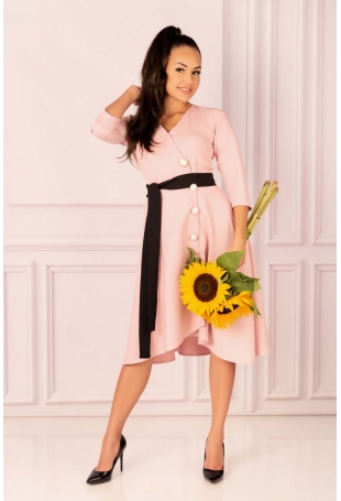 Pudrowa Rozkloszowana Sukienka Zapinana na Guziki