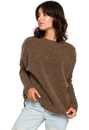 Karmelowy Oversizowy Sweter z Niewielką Stójką