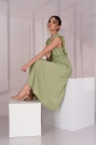 Elegancka Plisowana Sukienka z Kopertowym Dekoltem - Oliwkowa
